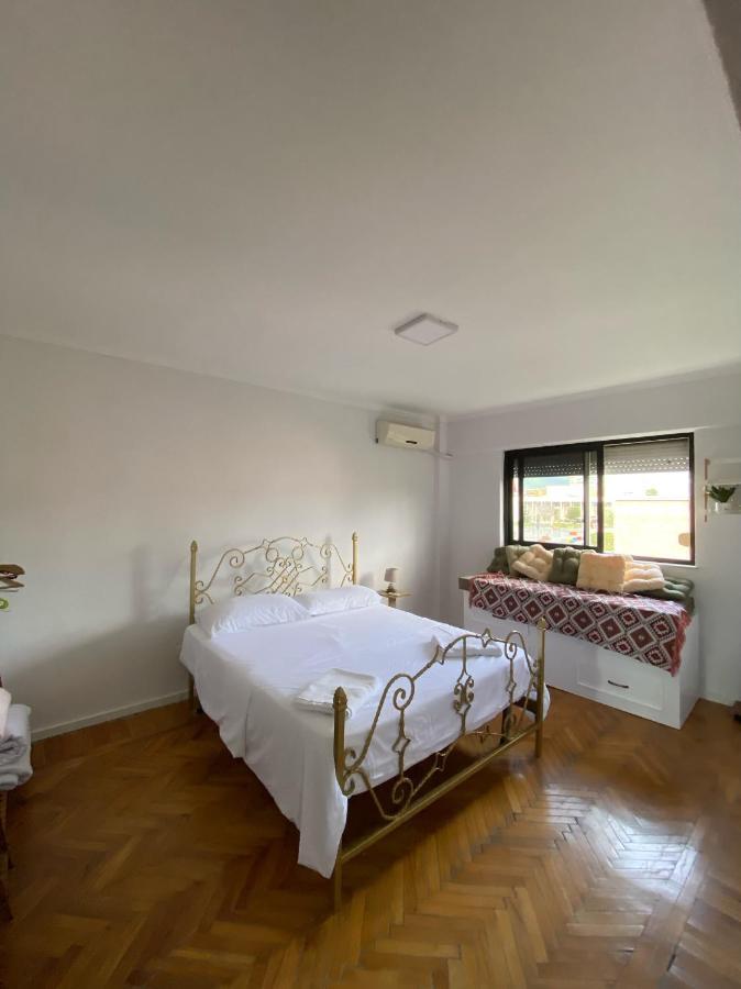 Entire Serviced Apartment With A Beautiful View Tirana Exteriér fotografie
