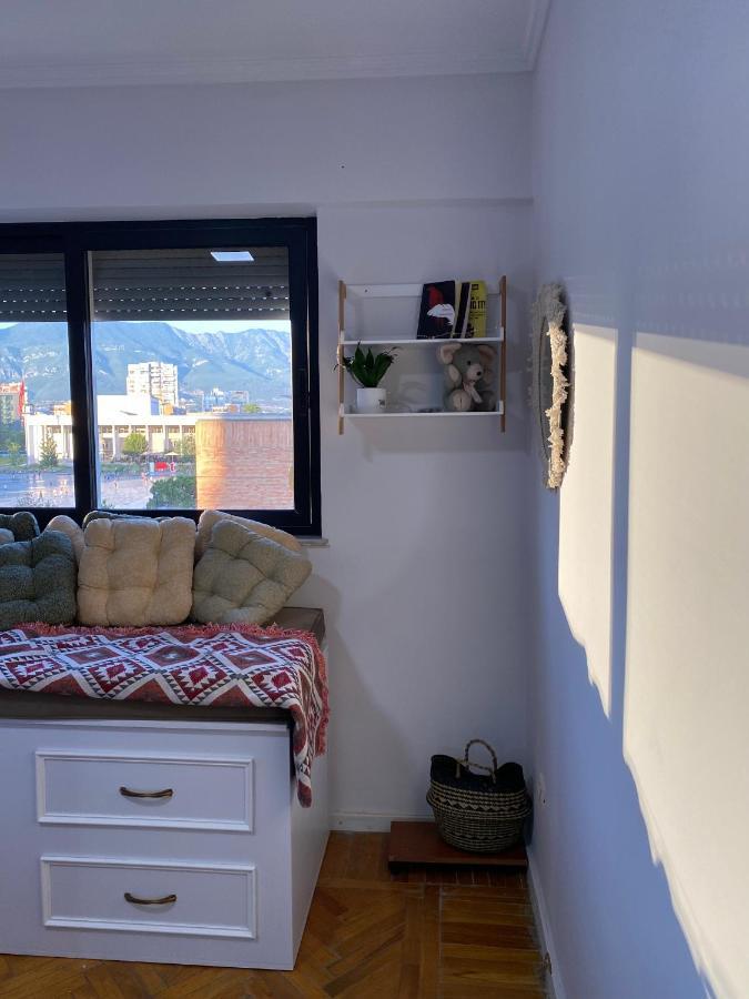 Entire Serviced Apartment With A Beautiful View Tirana Exteriér fotografie